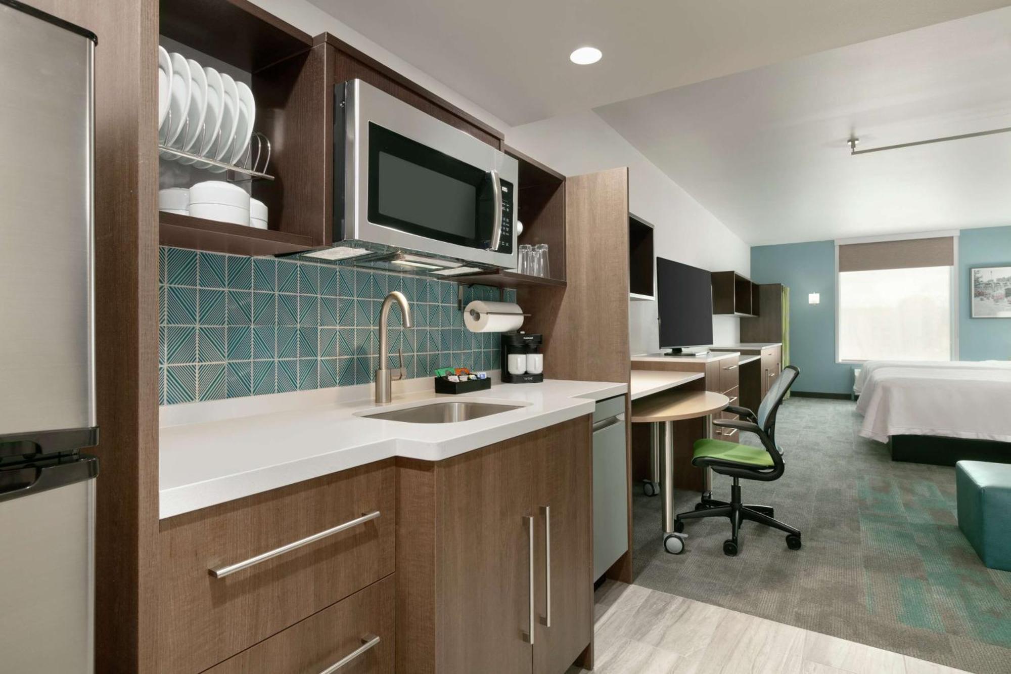 Home2 Suites By Hilton Norfolk Airport Екстериор снимка