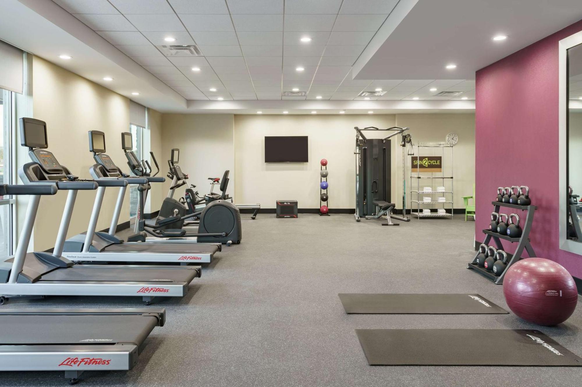 Home2 Suites By Hilton Norfolk Airport Екстериор снимка