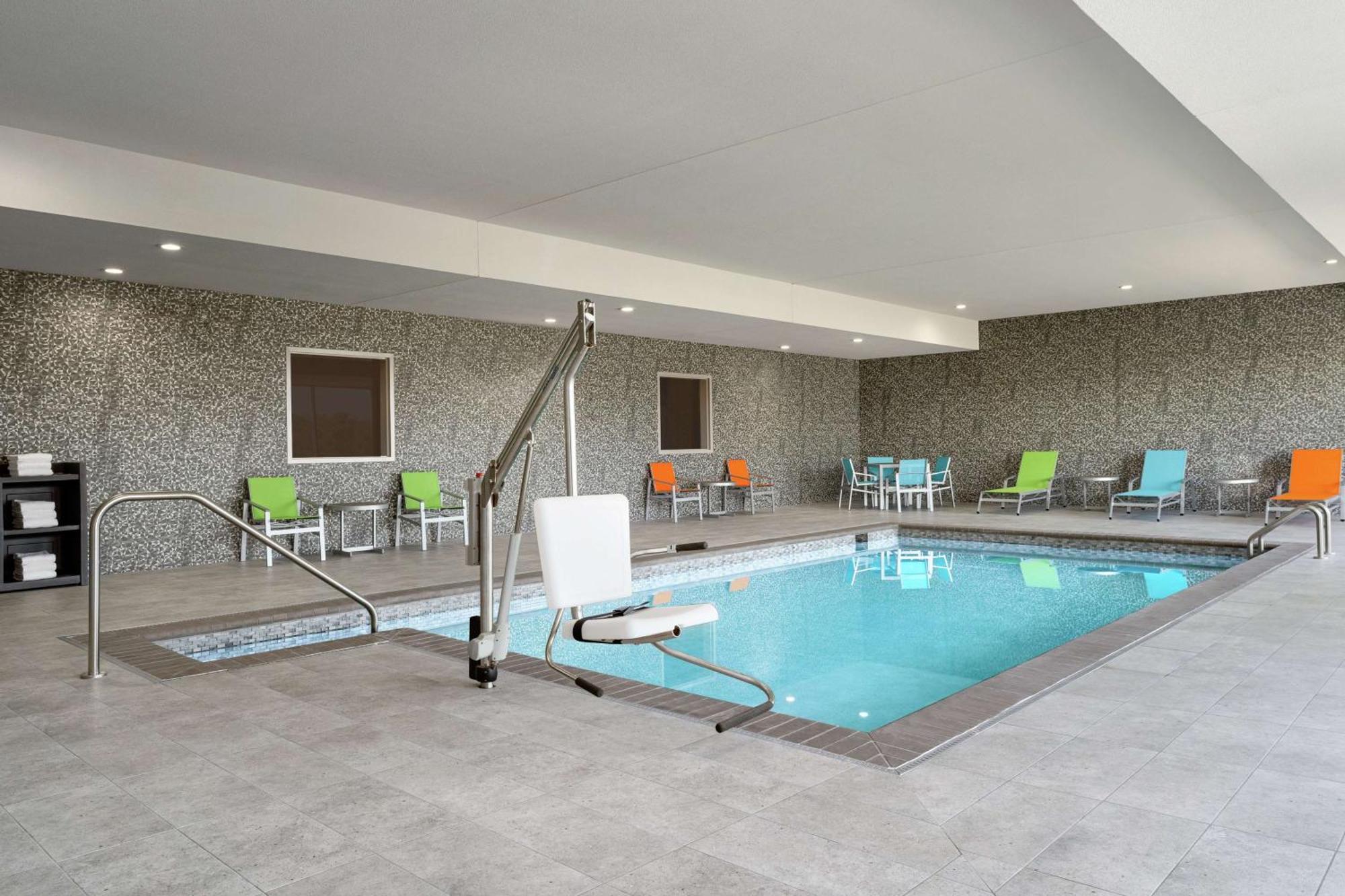 Home2 Suites By Hilton Norfolk Airport Екстериор снимка
